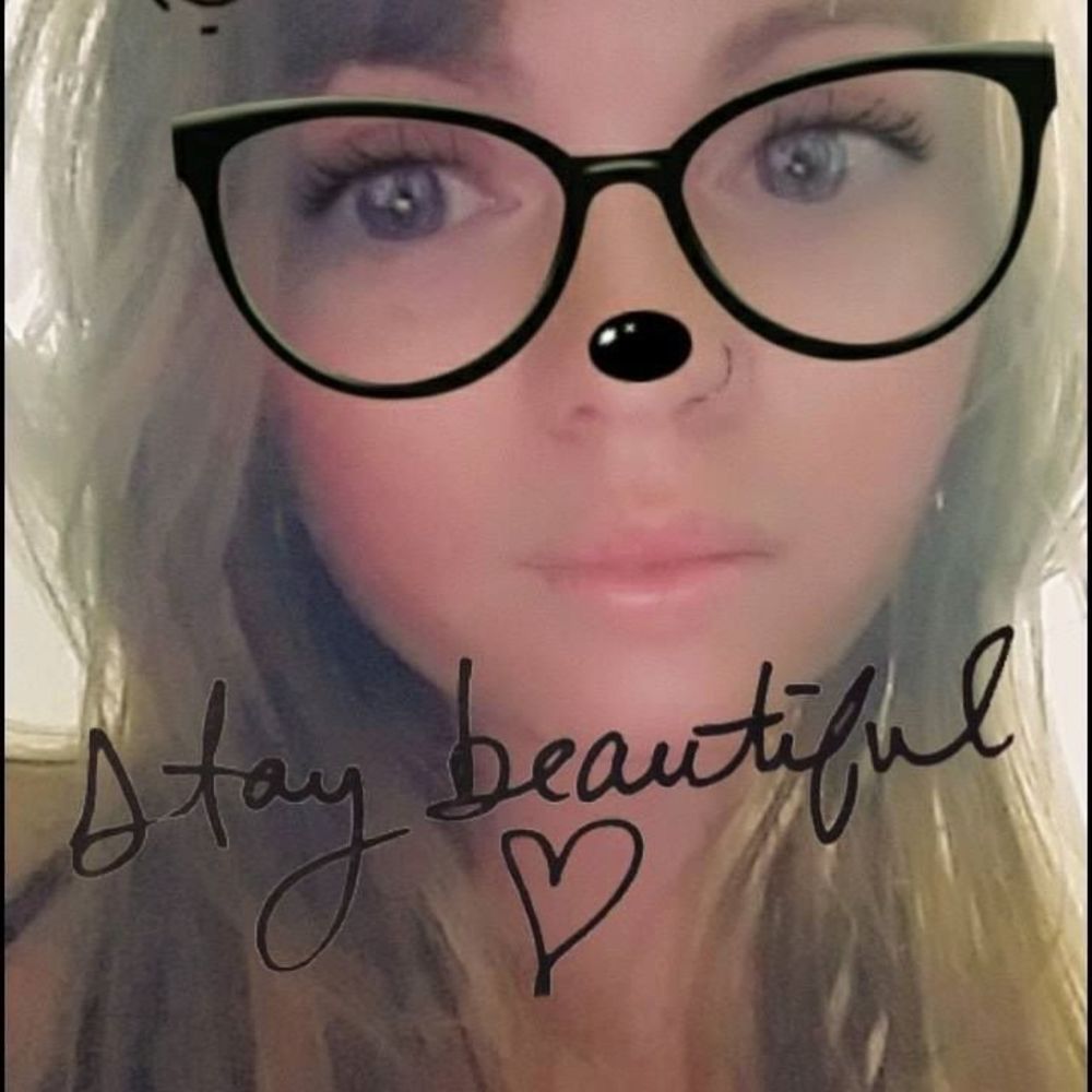 Meet your Posher, Rebecca